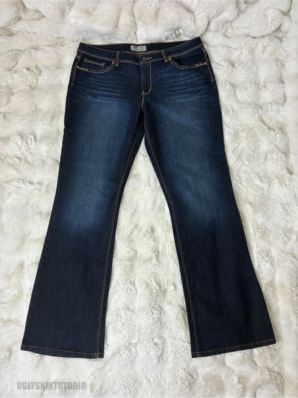 lei Women's Dark Indigo Flare Jeans